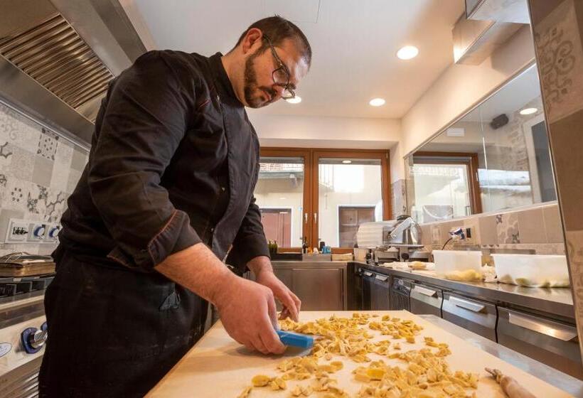 הוסטל Locanda La Salita