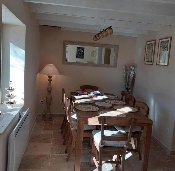 مبيت وإفطار Alma Bella