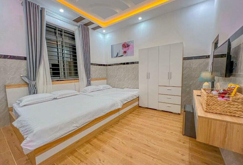 پانسیون Homestay Qhome