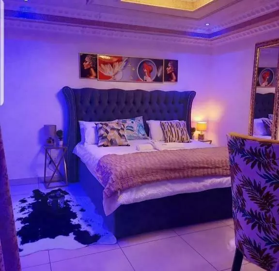 پانسیون Ko Porch Luxury Guest House