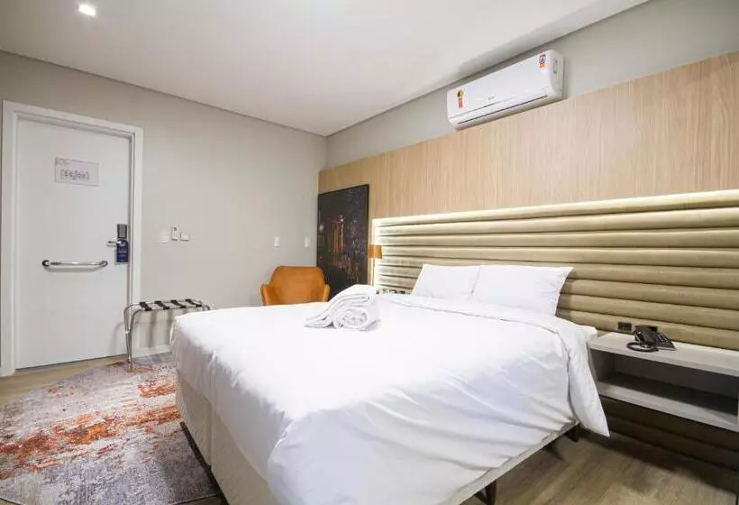 Hotelli Darolt Criciúma