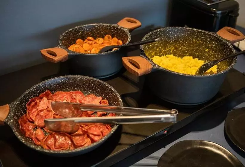 Hotelli Darolt Criciúma