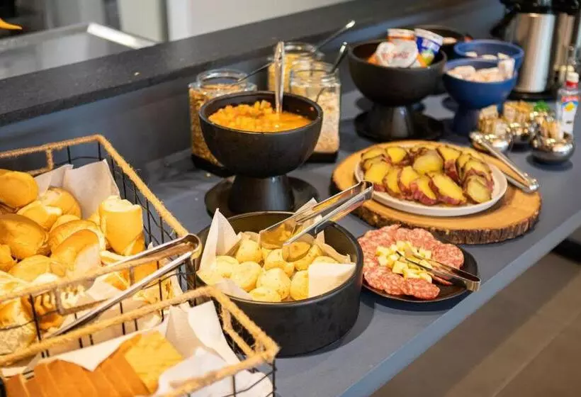 Hotelli Darolt Criciúma