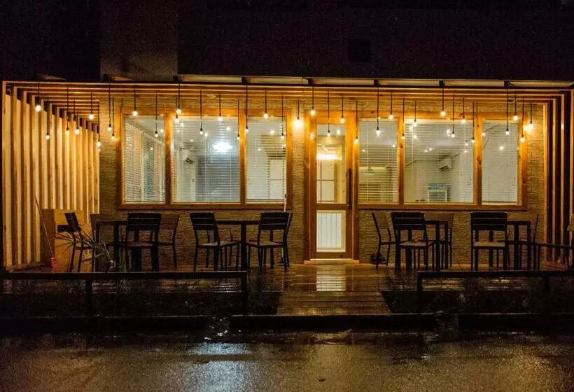 هتل Pine Lodge Maldives