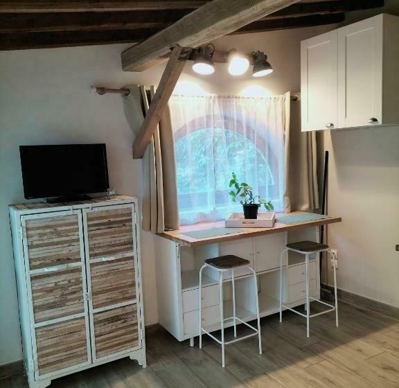 بنسيون Les Castagnèdes