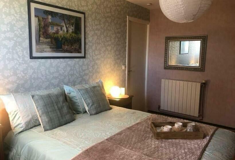 مبيت وإفطار Biroc Bnb Pyrenees