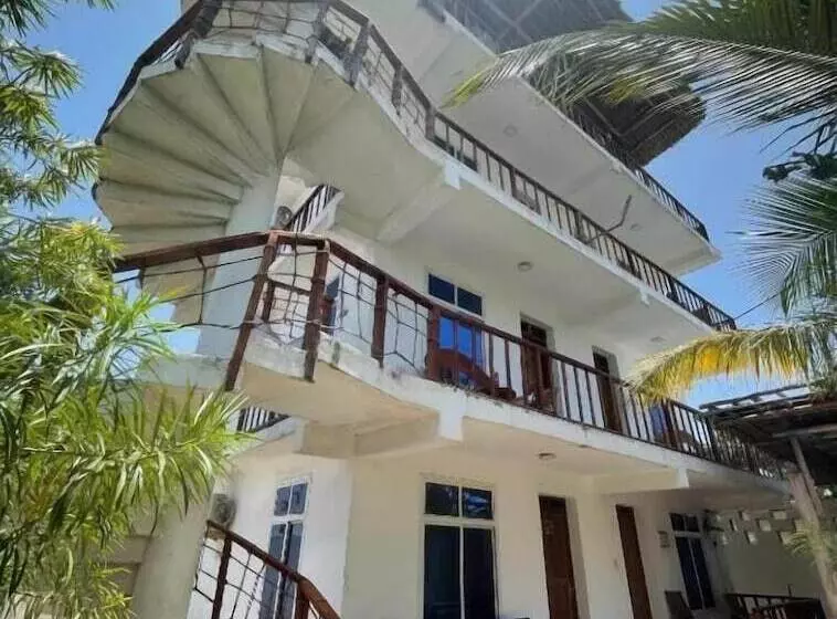 ホテル Mambo Boutique Nungwi