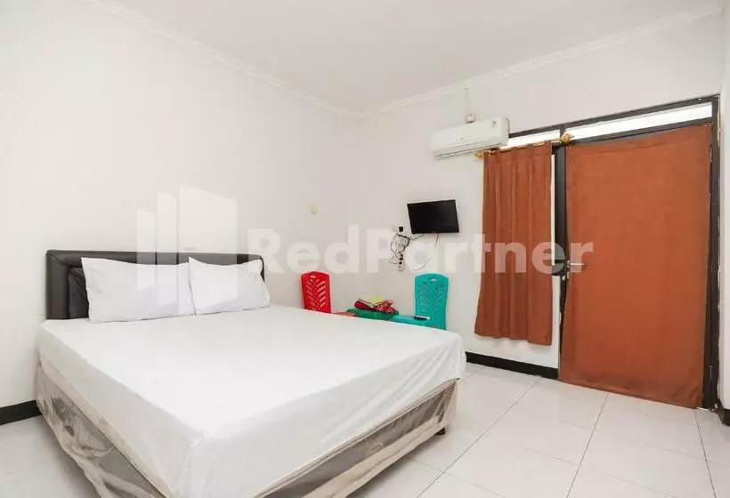 Hotelli Wisma Juanda Bogor Mitra Reddoorz