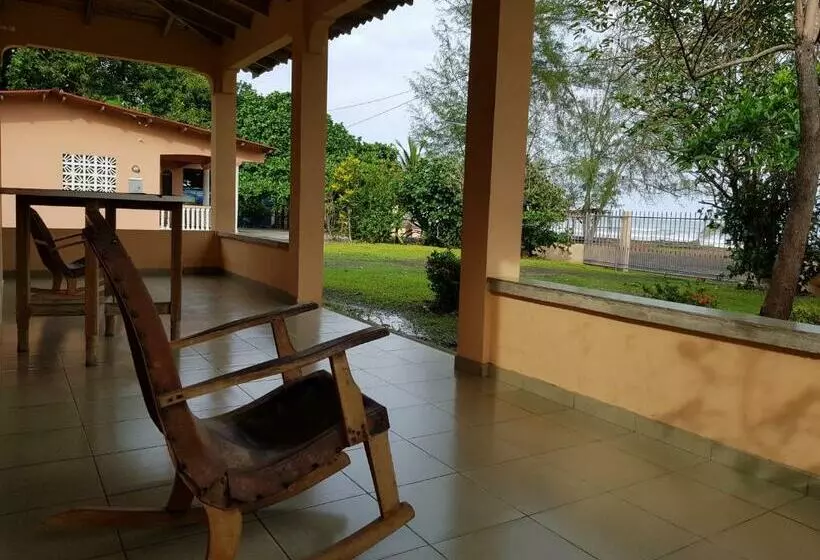 ペンション Cabañas Playa Guanico