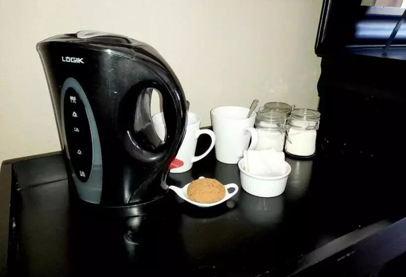 Majatalo Weaver S Nest Country Inn