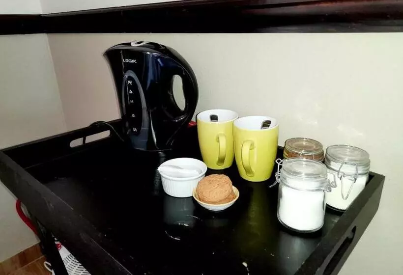 Majatalo Weaver S Nest Country Inn