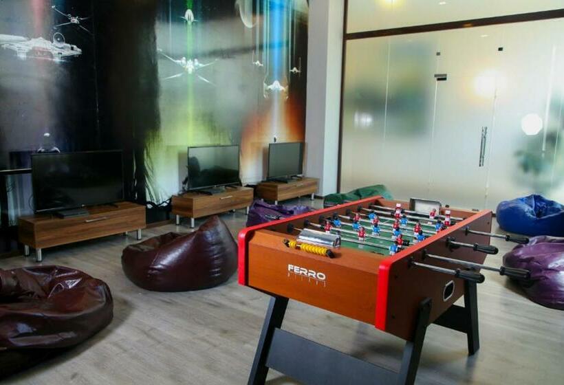 Vogue Hotel Resort And Spa   Nabran