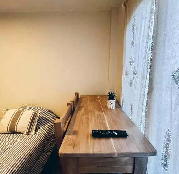 تختخواب و صبحانه Ulen