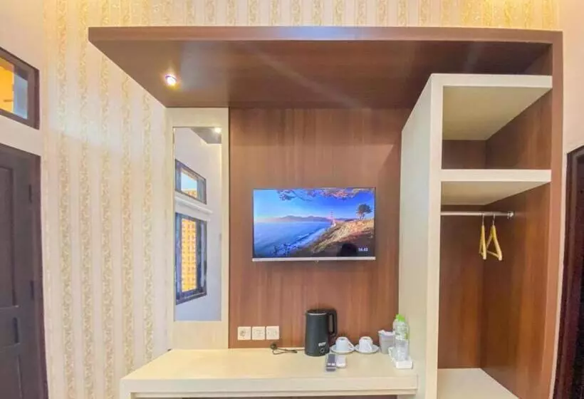 ホテル Reddoorz Plus At Orange Diponogoro Palangkaraya