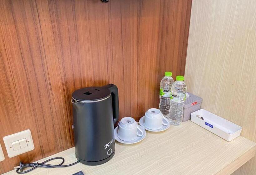 בית מלון כפרי Reddoorz Plus At Orange Diponogoro Palangkaraya