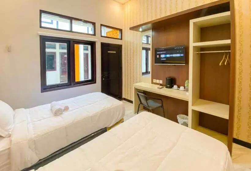 ホテル Reddoorz Plus At Orange Diponogoro Palangkaraya