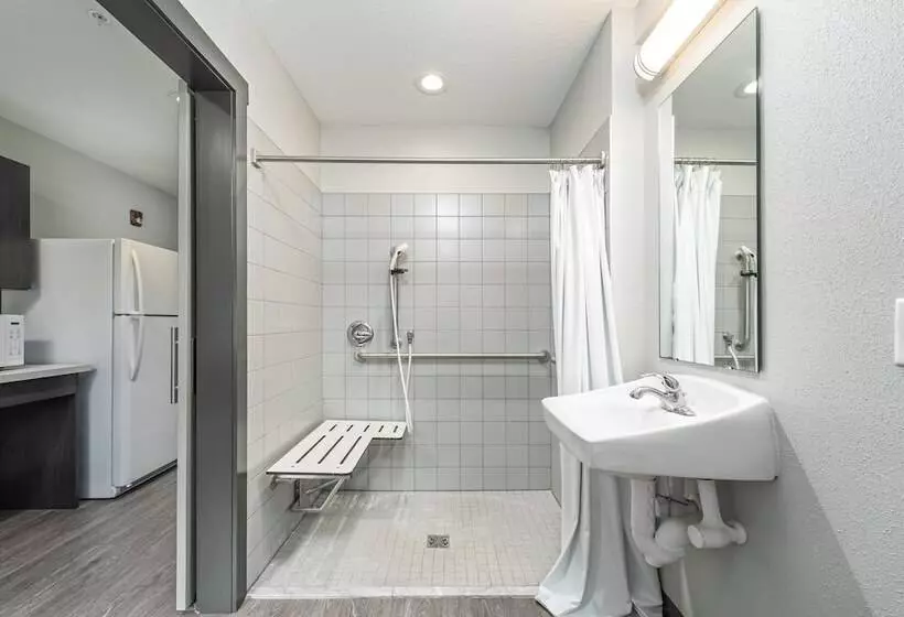 Motelli Baymont By Wyndham Ocala Suites