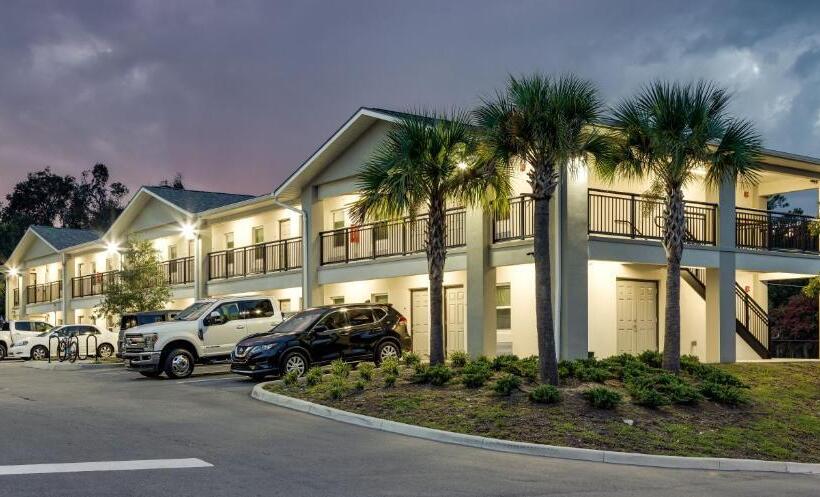 מוטל Ocala Suites