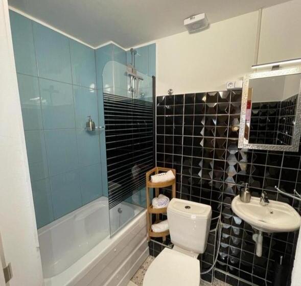 호스텔 Osteria Mediterranean