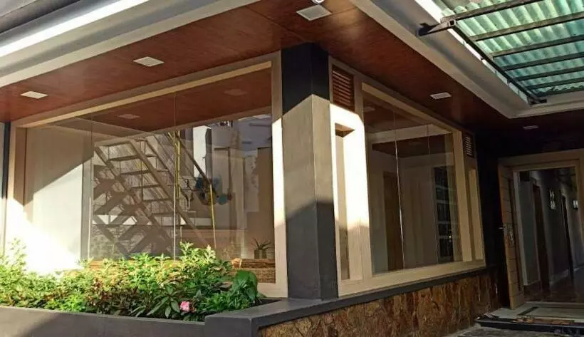 ベッドアンドブレックファースト Phibha Villa