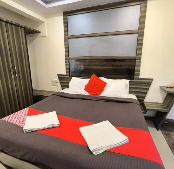 Hotel Phoenix,panvel