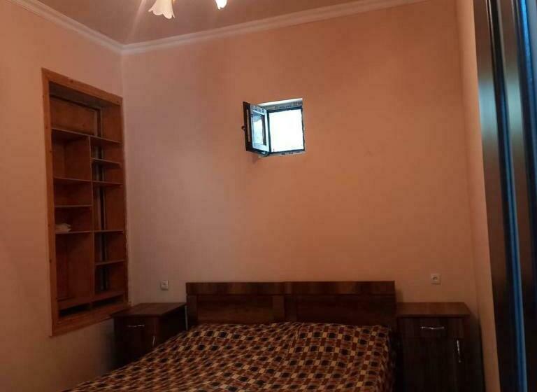 پانسیون Chirti Guest House