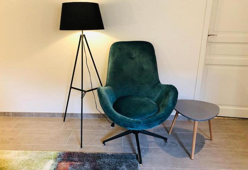 פנסיון Zewwelatreppler  La Grange Aux Petits Oignons  Chambre Rainette