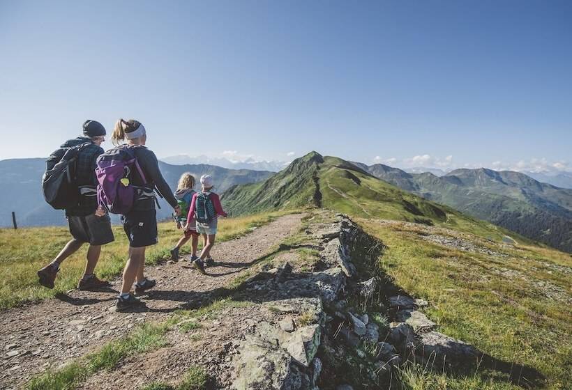Alpenparks Chalet & Apartment Steve Lodge Viehhofen