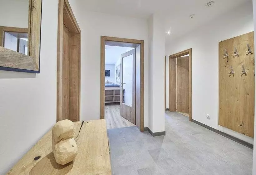 Alpenparks Chalet & Apartment Steve Lodge Viehhofen