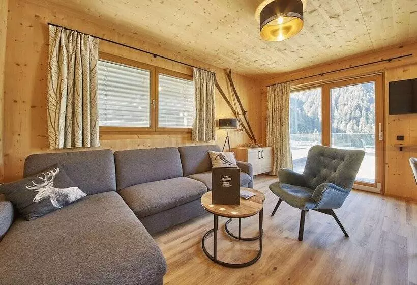 Alpenparks Chalet & Apartment Steve Lodge Viehhofen