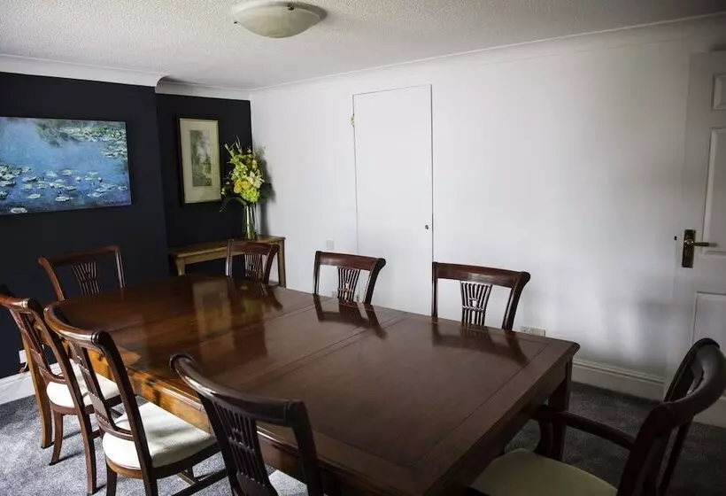 Hotelli The Charlton Boutique