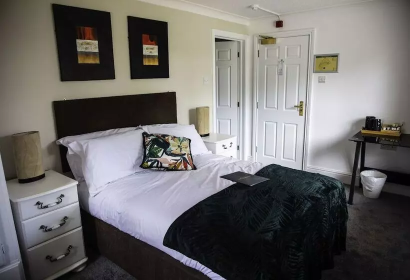 Hotelli The Charlton Boutique