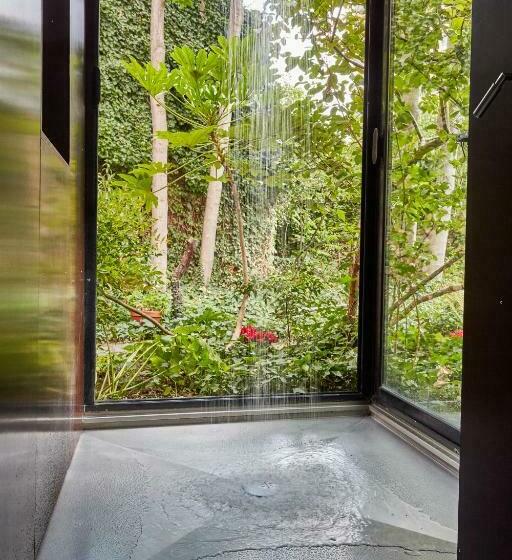 פנסיון La Porte Rouge Rbx