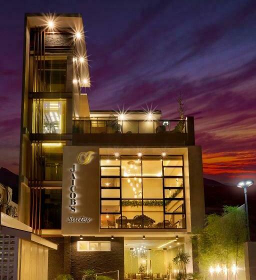 Hotel Jai Cob’s Suites