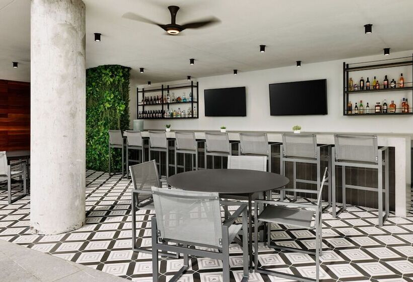 The Elser Hotel Miami, An All Suite