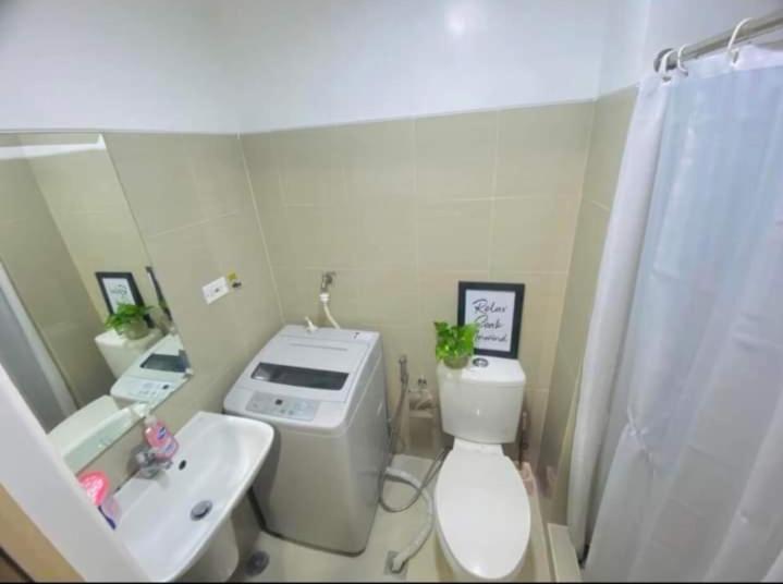 Hotel Yhanz Z Sea Residences