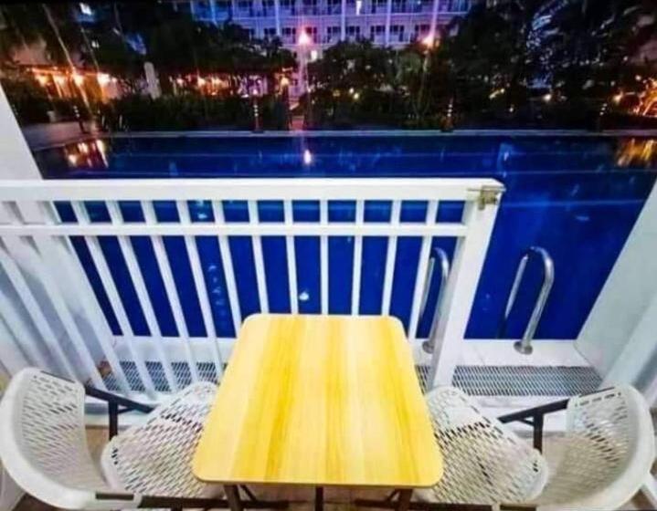 Hotel Yhanz Z Sea Residences