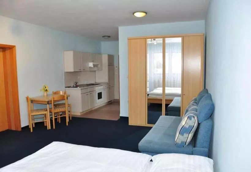 ペンション Penzión Antares