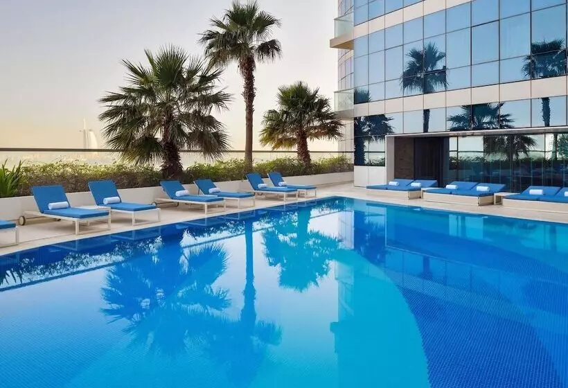 Adagio Premium Dubai Al Barsha