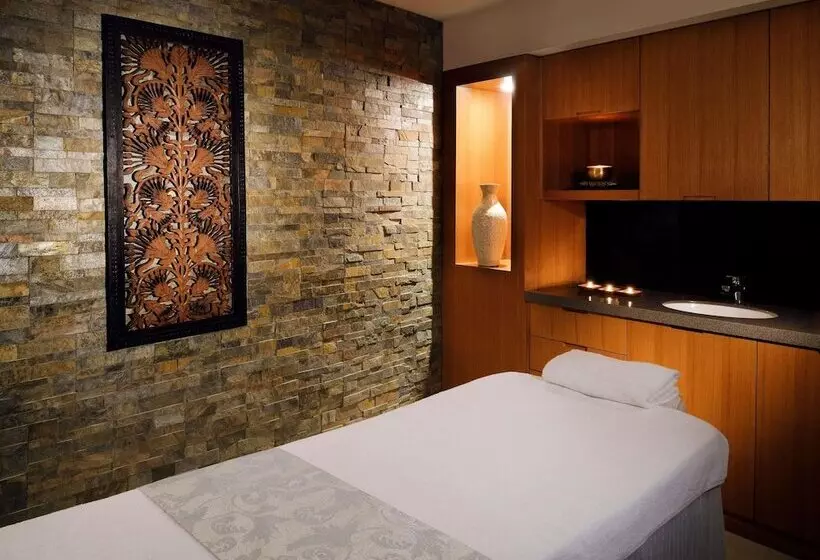 Adagio Premium Dubai Al Barsha