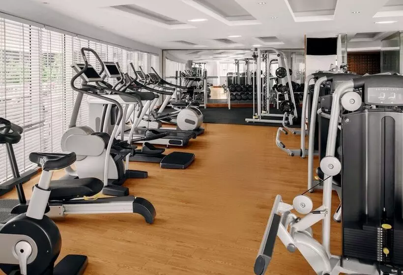 Adagio Premium Dubai Al Barsha