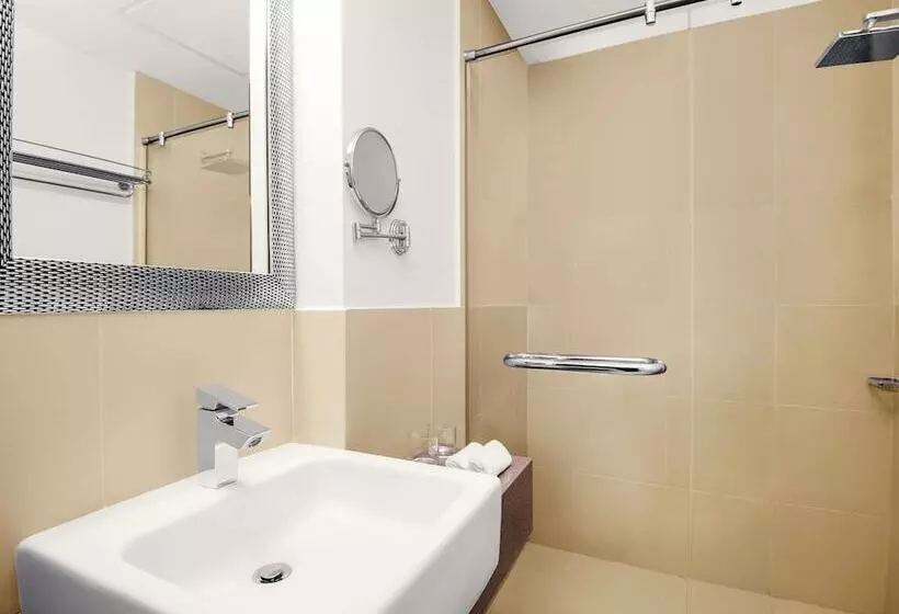 Adagio Premium Dubai Al Barsha