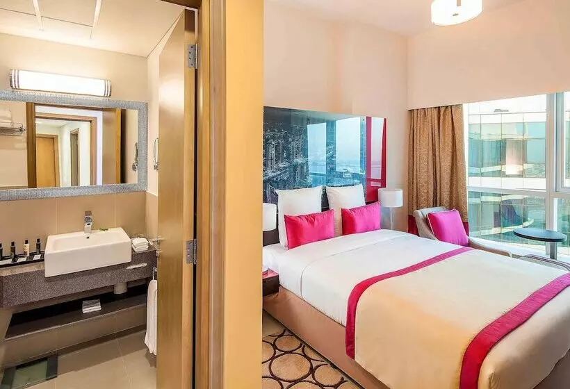 Adagio Premium Dubai Al Barsha