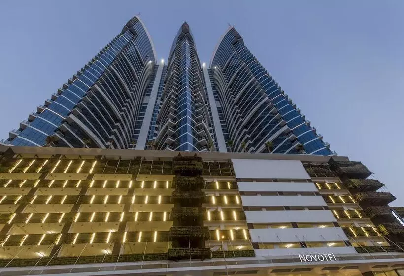 Adagio Premium Dubai Al Barsha