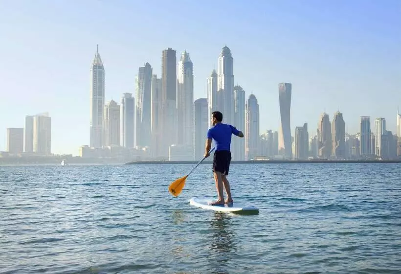 Adagio Premium Dubai Al Barsha