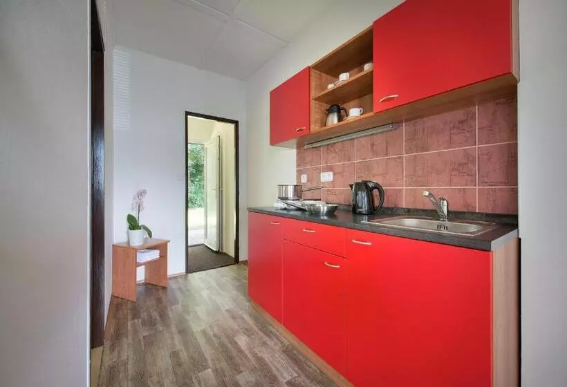 Ea Hotel Kraskov