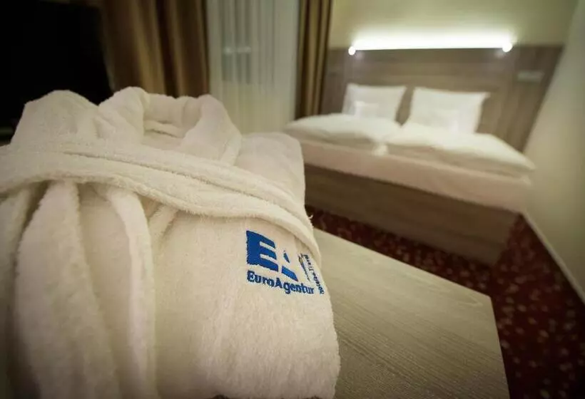 Ea Hotel Kraskov