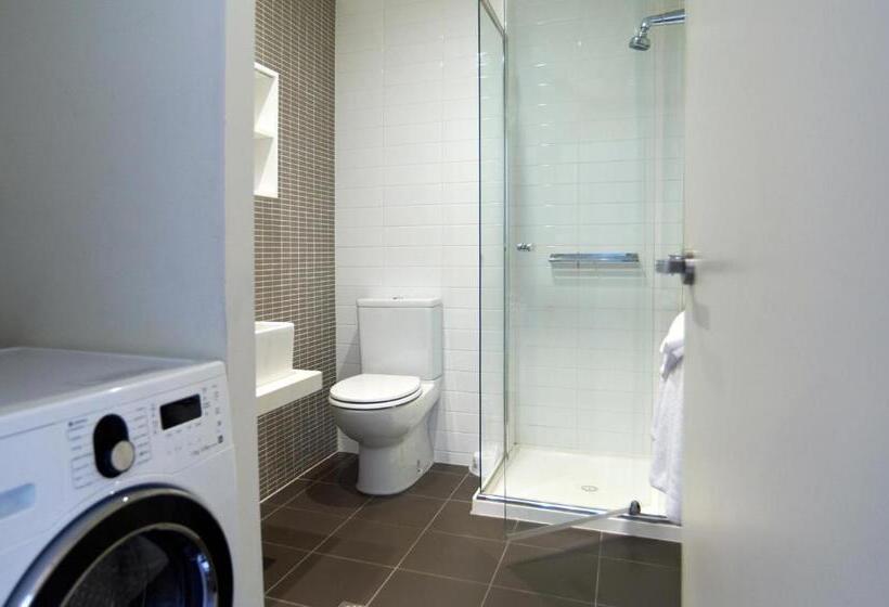 فندق City Edge On Elizabeth Apartment