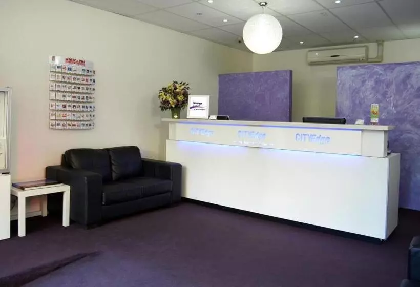 Отель City Edge On Elizabeth Apartment