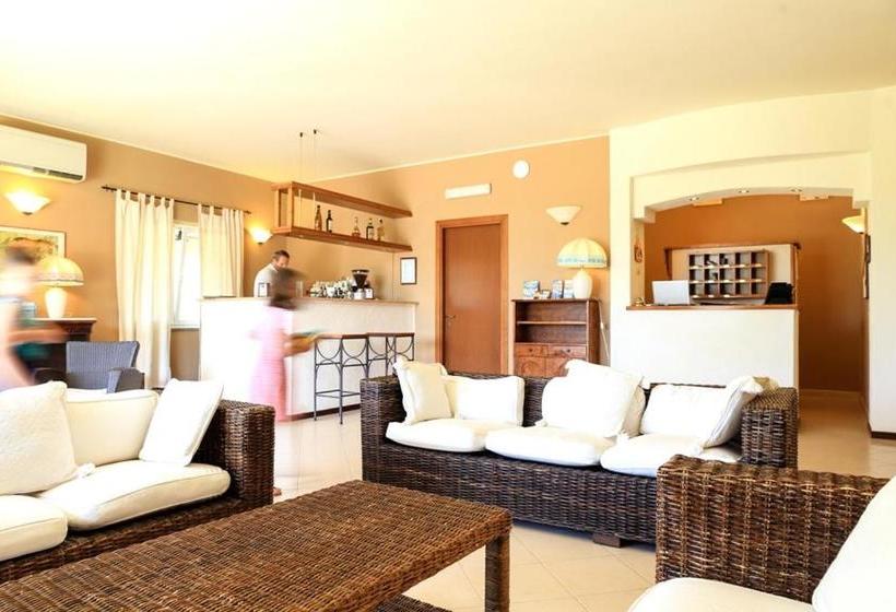 בית מלון כפרי Domominore